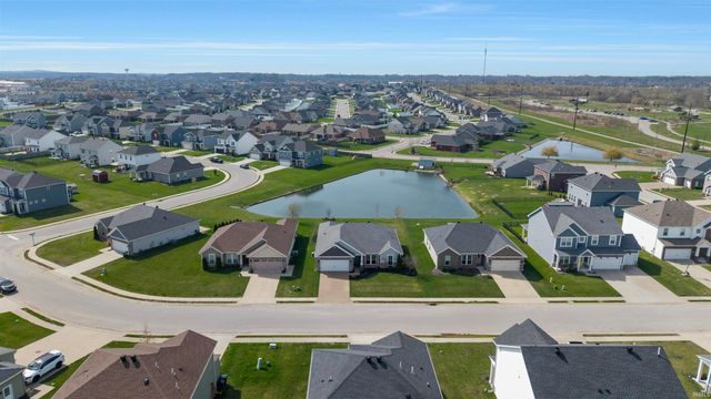 4853 White Chapel Drive, Newburgh, IN 47630