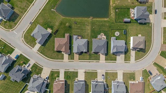 4853 White Chapel Drive, Newburgh, IN 47630