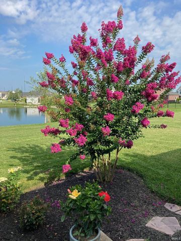 4853 White Chapel Drive, Newburgh, IN 47630