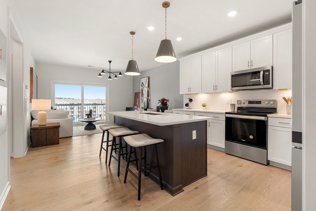 2 Codman Way 5103, Westborough, MA 01581