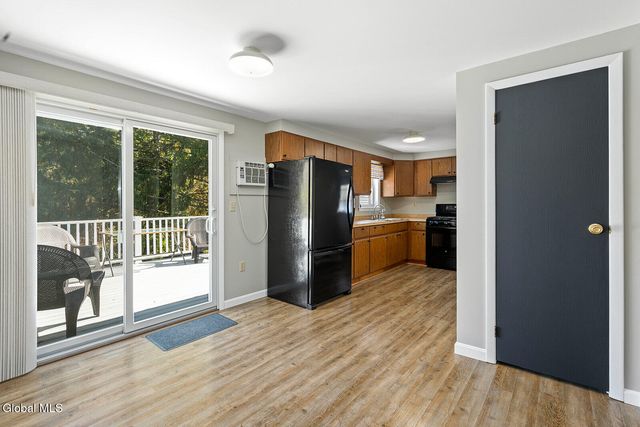 33 South Union Street, White Creek, NY 12816