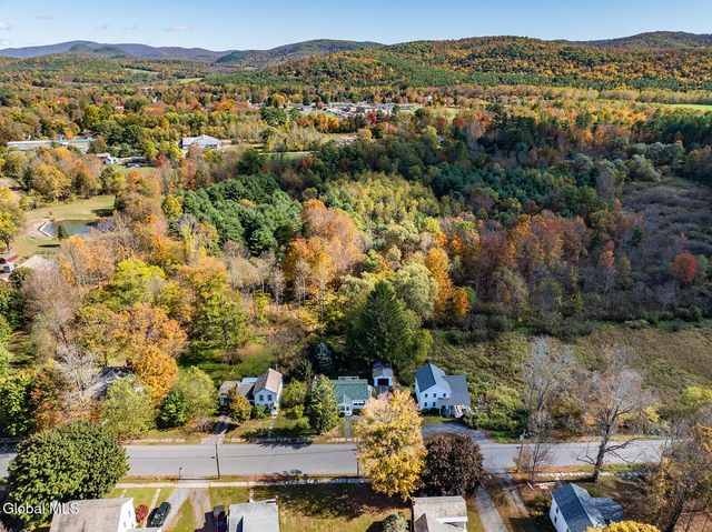 33 South Union Street, White Creek, NY 12816