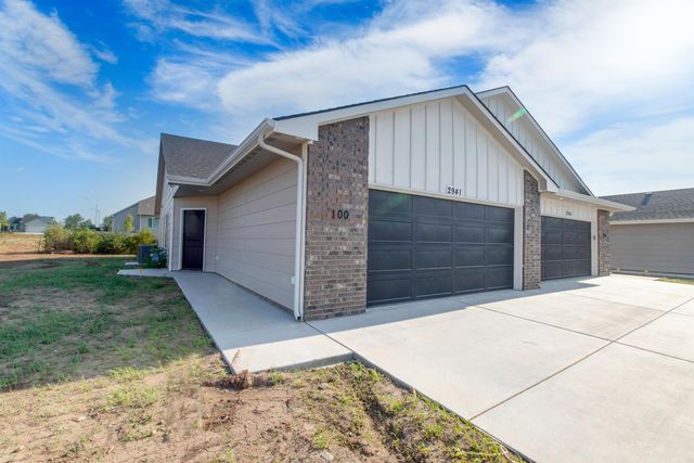 2917 S Maize CT, Wichita, KS 67215