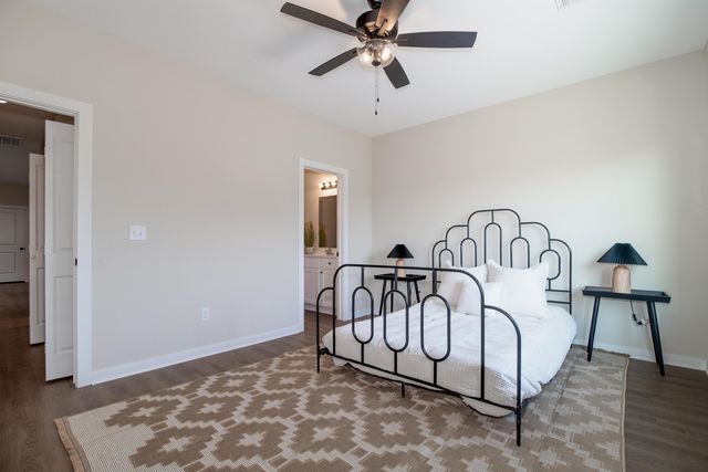 2917 S Maize CT, Wichita, KS 67215