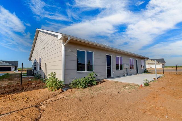 2917 S Maize CT, Wichita, KS 67215