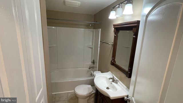 7003 WILLOWDALE AVE, Baltimore, MD 21206
