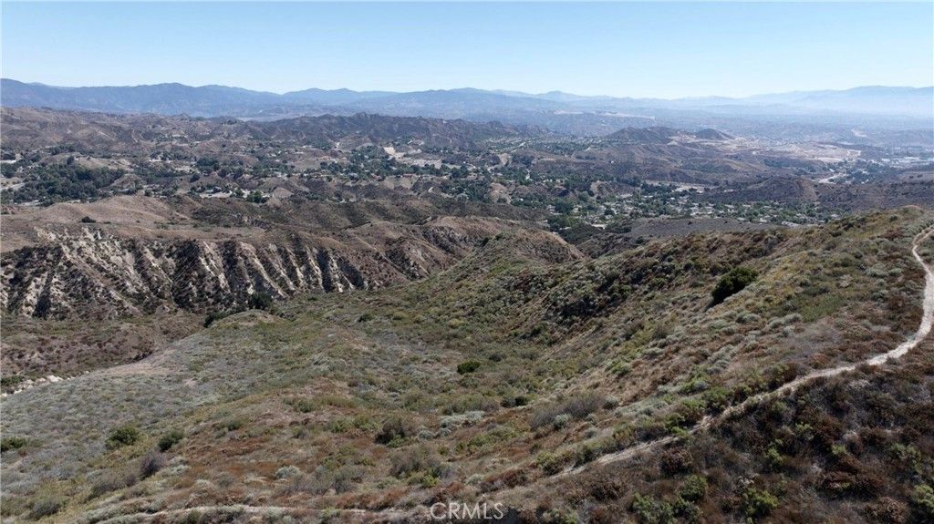 1 Burlwood Dr, Castaic, CA 91384 — photo 4