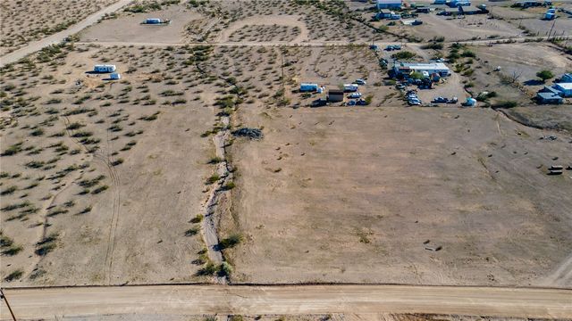 TBD S Drake Road, Golden Valley, AZ 86413