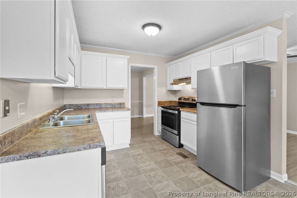 2109 Hollyridge Place, Fayetteville, NC 28304 — photo 13