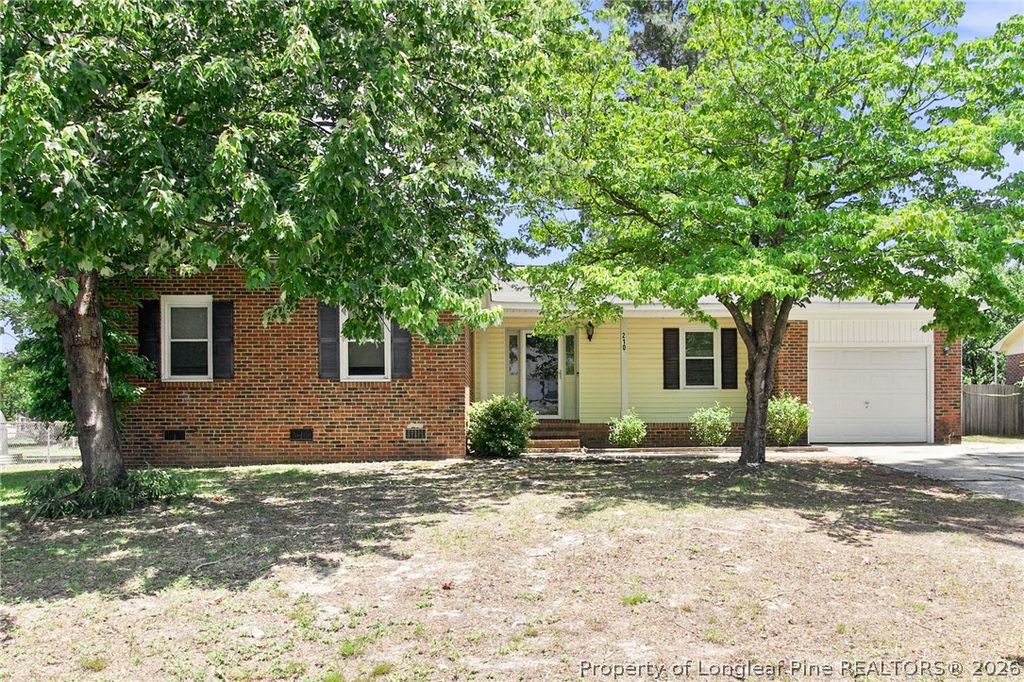 2109 Hollyridge Place, Fayetteville, NC 28304 — photo 3