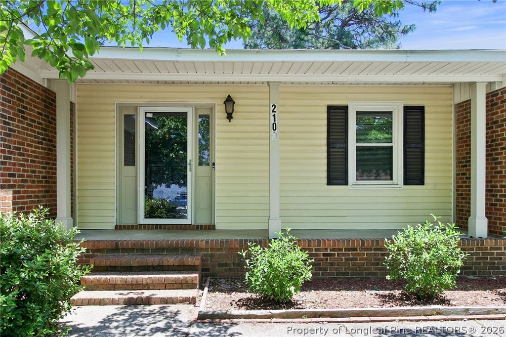 2109 Hollyridge Place, Fayetteville, NC 28304 — photo 4
