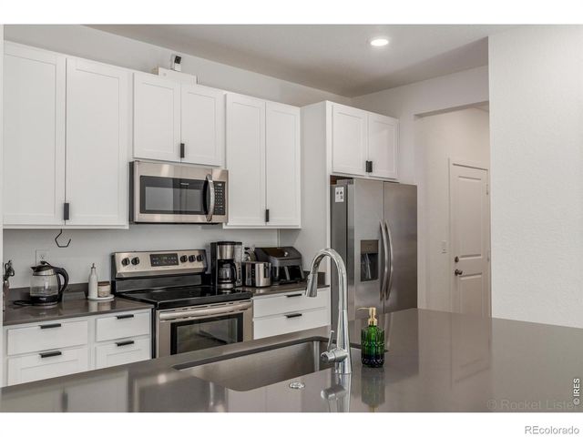 636 Acorn Place, Lafayette, CO 80026