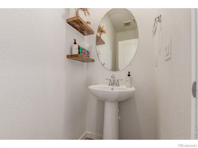 636 Acorn Place, Lafayette, CO 80026