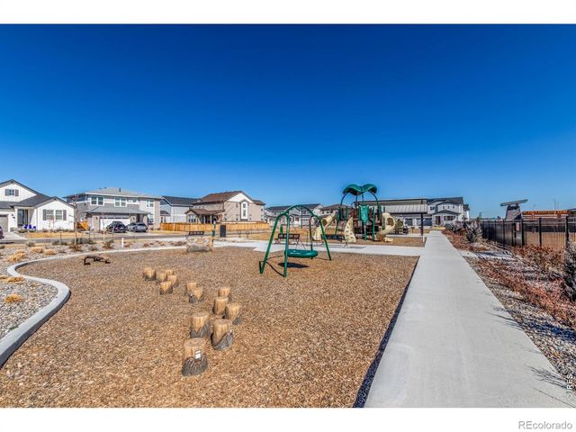 636 Acorn Place, Lafayette, CO 80026