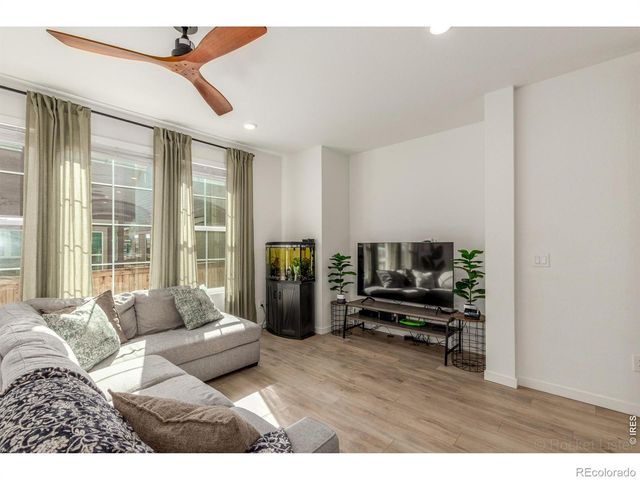 636 Acorn Place, Lafayette, CO 80026