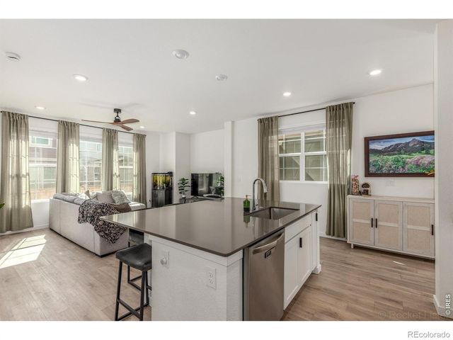 636 Acorn Place, Lafayette, CO 80026