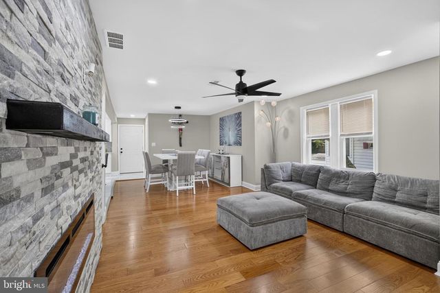 109 E 40TH ST, Wilmington, DE 19802