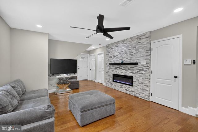 109 E 40TH ST, Wilmington, DE 19802