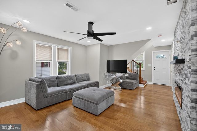 109 E 40TH ST, Wilmington, DE 19802