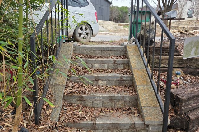 802 Rock Harbor Court, Granbury, TX 76048