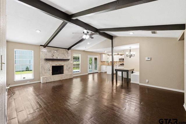 598 N Hidden Forest, Longview, TX 75605