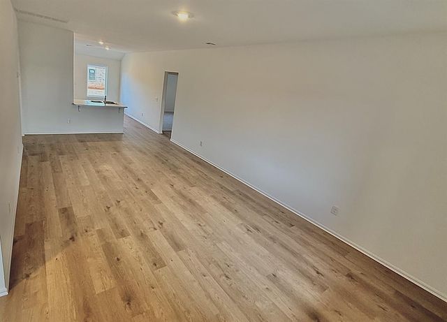 513 Hillsboro Drive, Noble, OK 73068