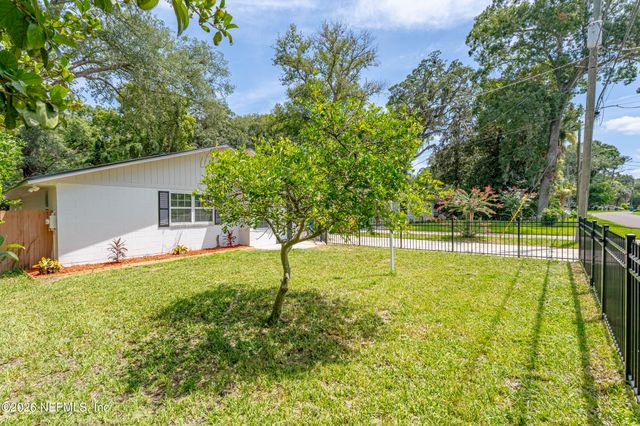 5331 N NORTH RIVER Road, Jacksonville, FL 32211