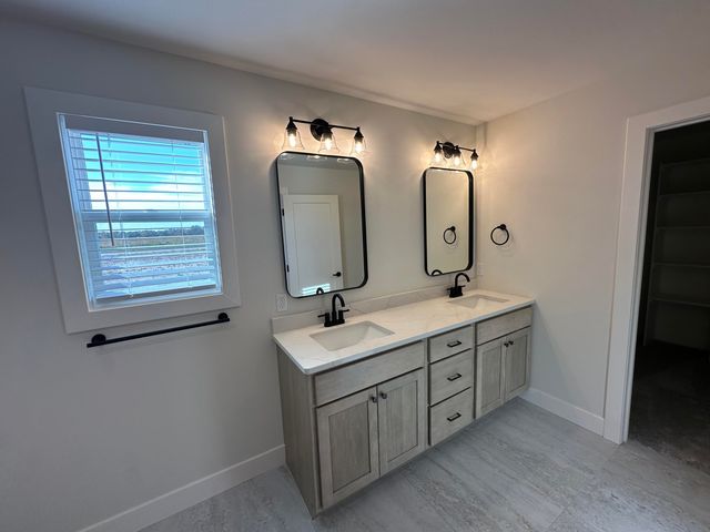 5317 MAKANA LN, Columbia, MO 65203