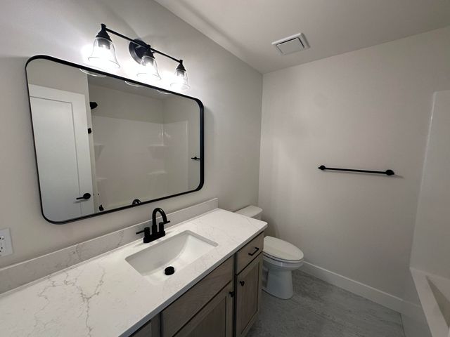 5317 MAKANA LN, Columbia, MO 65203