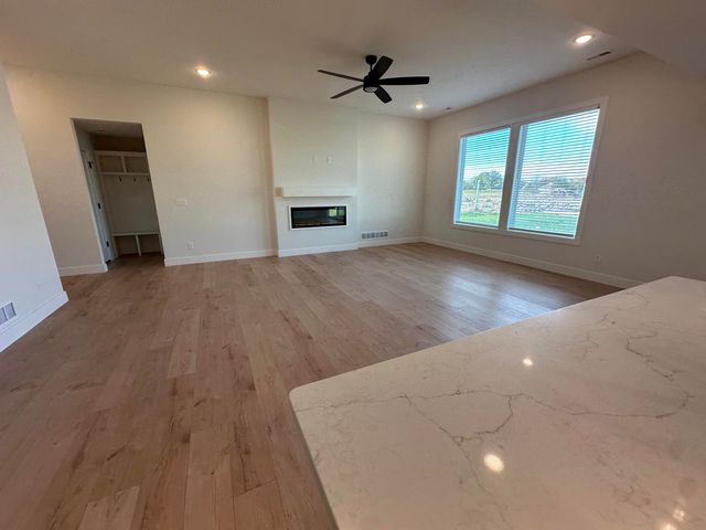 5317 MAKANA LN, Columbia, MO 65203