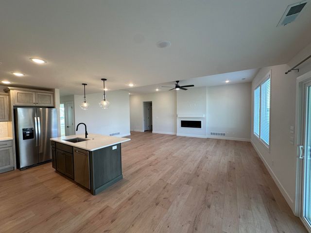 5317 MAKANA LN, Columbia, MO 65203