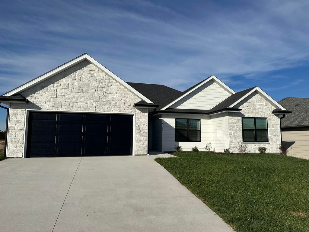 5317 MAKANA LN, Columbia, MO 65203