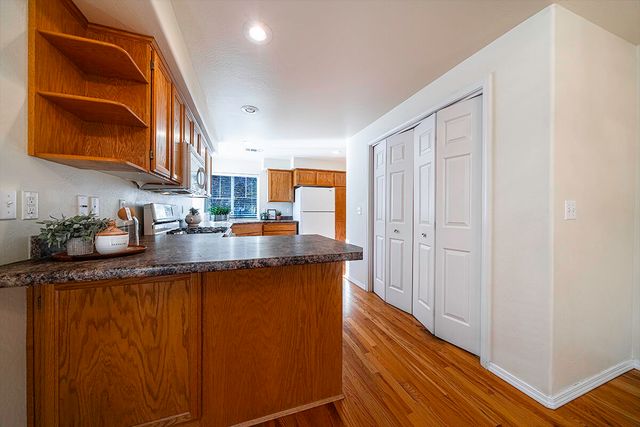 3350 Edgewater Drive, Medford, OR 97504