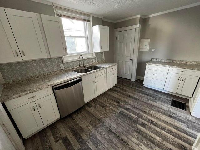 427 S Ogden Avenue, Columbus, OH 43204