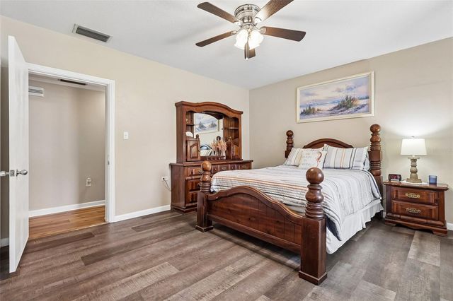 31929 ELIZABETH LANE, Tavares, FL 32778