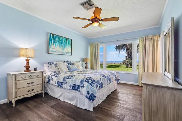 31929 ELIZABETH LANE, Tavares, FL 32778