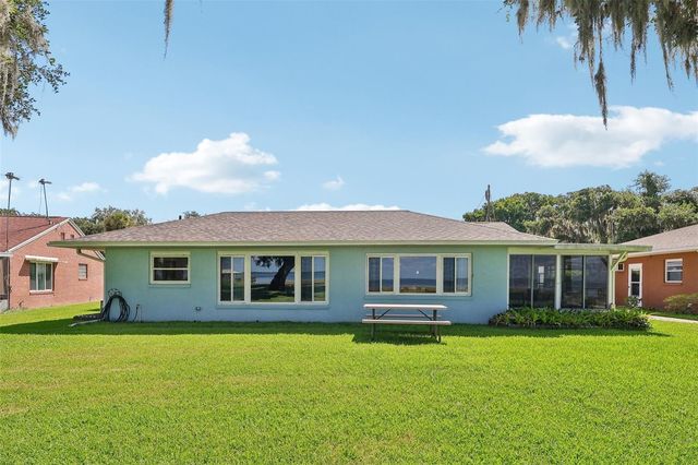 31929 ELIZABETH LANE, Tavares, FL 32778