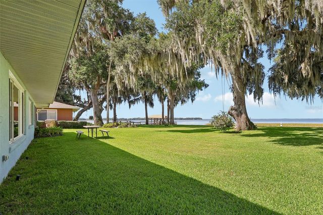31929 ELIZABETH LANE, Tavares, FL 32778