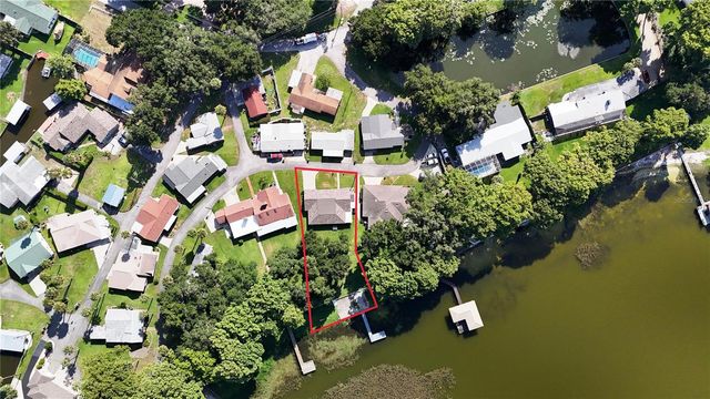 31929 ELIZABETH LANE, Tavares, FL 32778