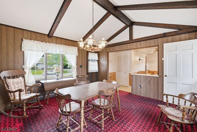 9 Winding Way, Pequannock Twp., NJ 07444