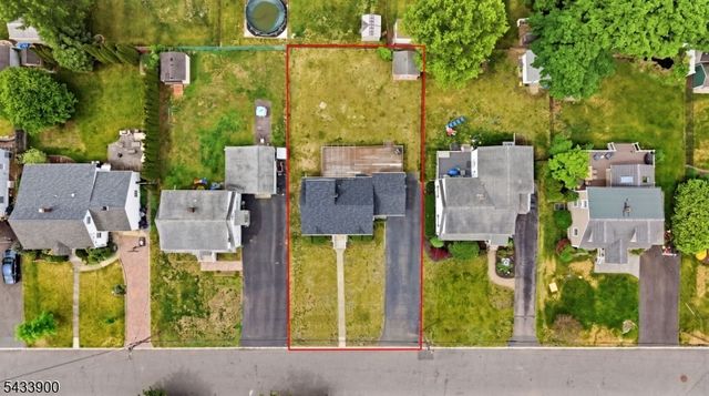 9 Winding Way, Pequannock Twp., NJ 07444
