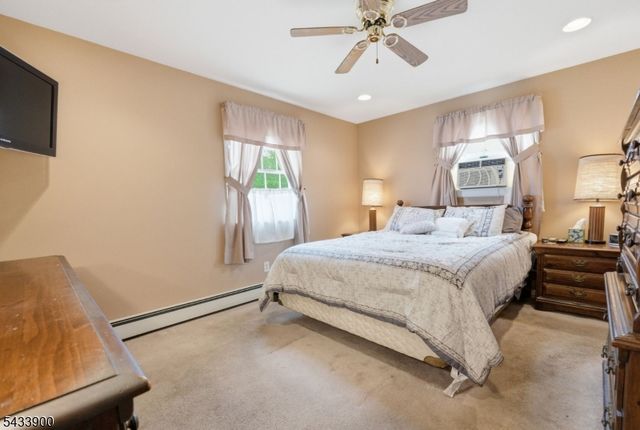 9 Winding Way, Pequannock Twp., NJ 07444