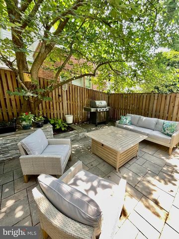 2785 24TH RD S, Arlington, VA 22206
