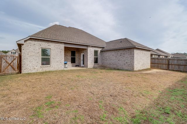 3725 Victor Lane, D'iberville, MS 39540