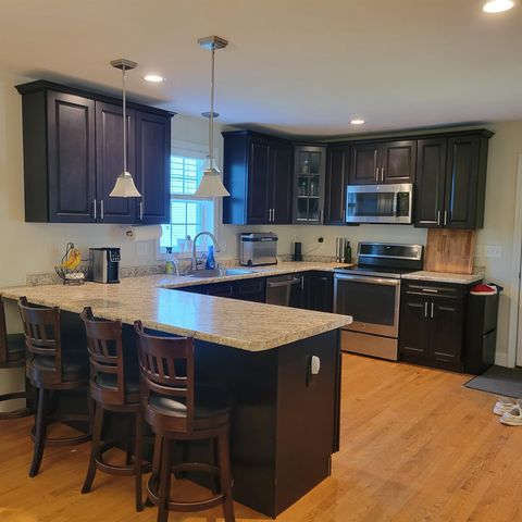 15 Town Farm Road, Chester, NH 03036