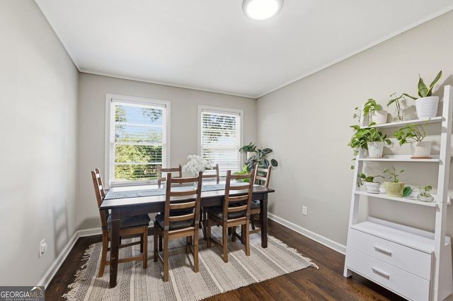 1035 Dell Avenue SE, Smyrna, GA 30080