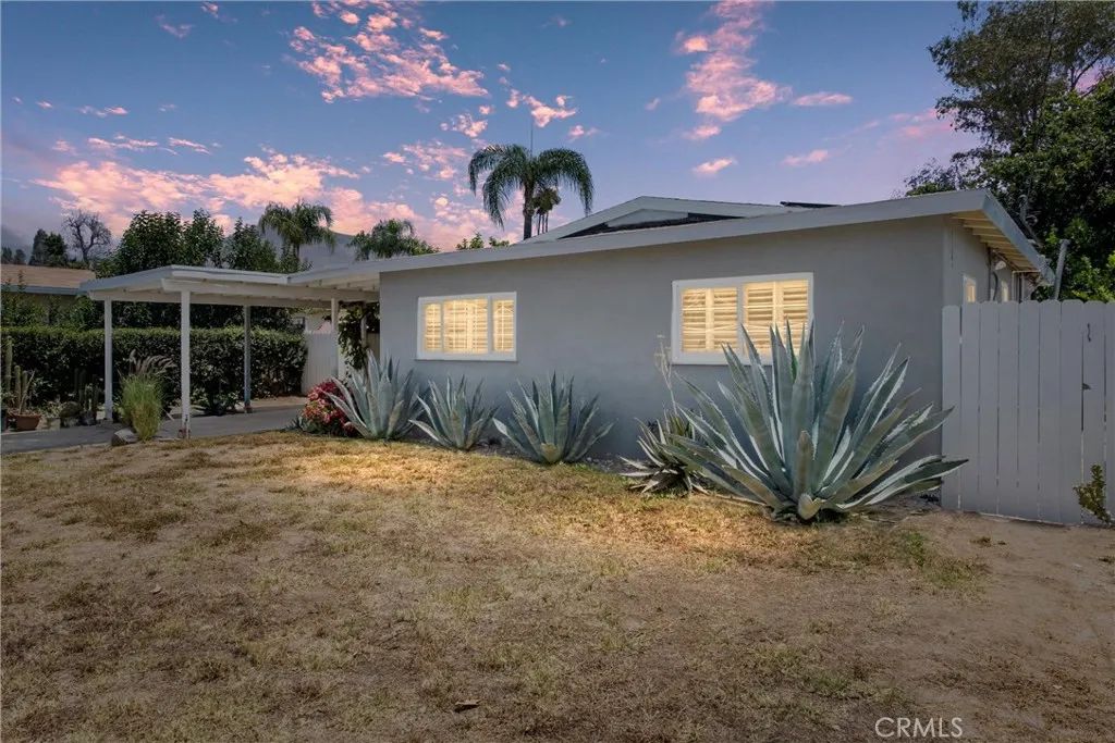 6763 Lynwood Way, Highland, CA 92346