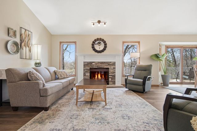 19331 Baldwin Street NW, Elk River, MN 55330