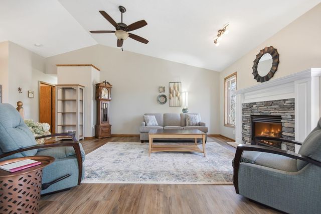 19331 Baldwin Street NW, Elk River, MN 55330