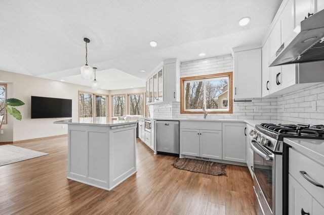 19331 Baldwin Street NW, Elk River, MN 55330